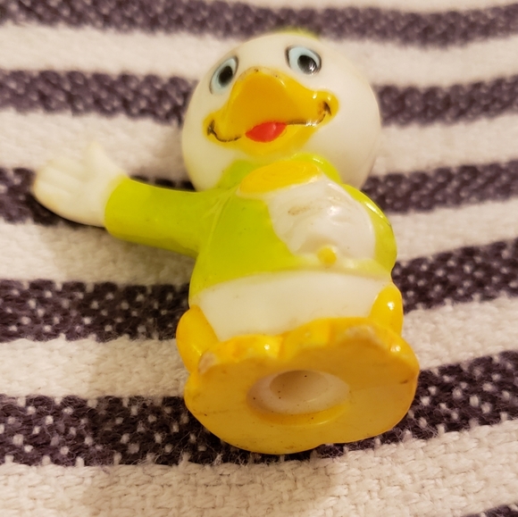 Vintage 70's Walt Disney Plastic PVC Pencil Topper Green Duck-Louie - Picture 6 of 7